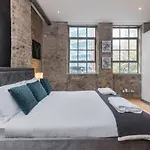Silk House, Really Cool Warehouse One Bedroom Apartment In Clerkenwell